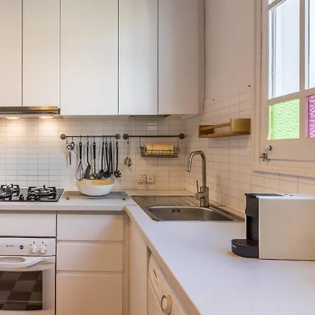 21per1020 - Cozy In De Gracia *